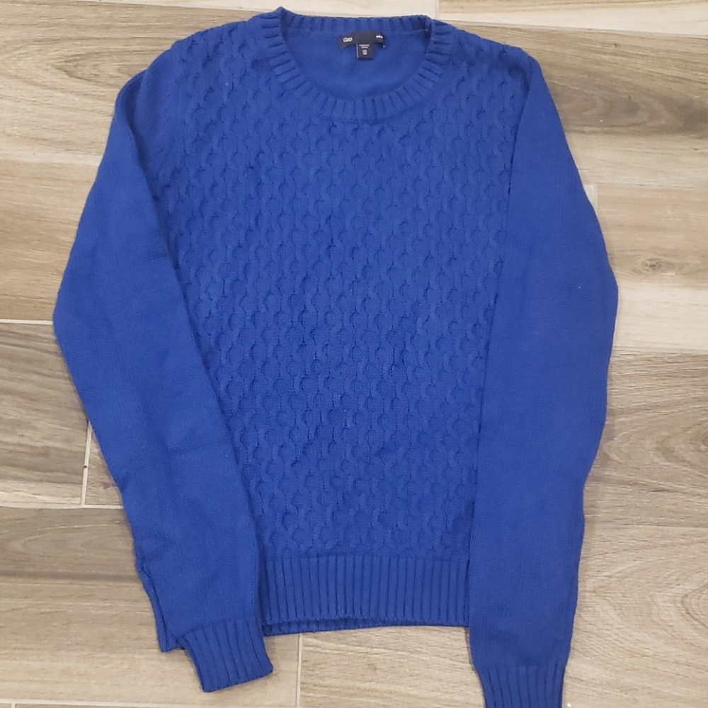 Woman's sweater
